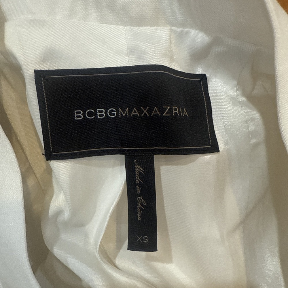 BCBGMAXAZRIA White Cropped Blazer Button Accents Lined Open Closure Women - Picture 6 of 14